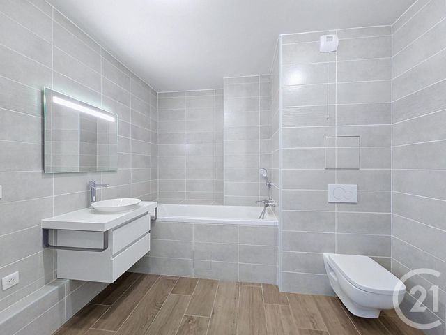 Appartement T3 &agrave; vendre - 3 pi&egrave;ces - 60,76 m2 - Marseille - 13008 - PROVENCE-ALPES-COTE-D-AZUR