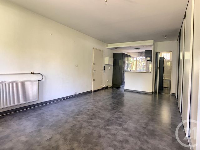 Appartement T1 &agrave; louer - 1 pi&egrave;ce - 36,49 m2 - Marseille - 13008 - PROVENCE-ALPES-COTE-D-AZUR