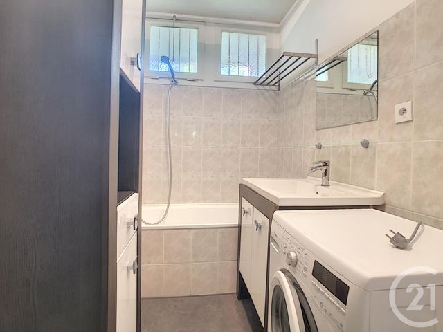 Appartement T1 &agrave; louer - 1 pi&egrave;ce - 36,49 m2 - Marseille - 13008 - PROVENCE-ALPES-COTE-D-AZUR
