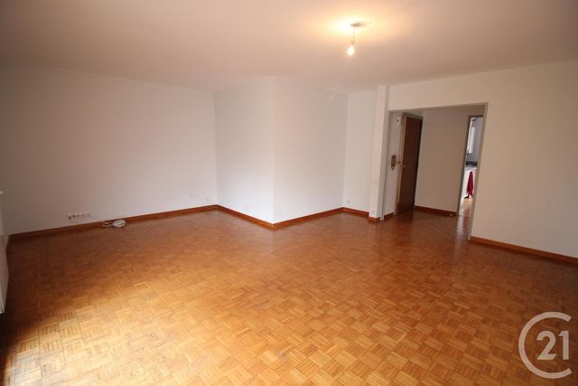 Appartement F5 &agrave; louer - 5 pi&egrave;ces - 101 m2 - Marseille - 13008 - PROVENCE-ALPES-COTE-D-AZUR