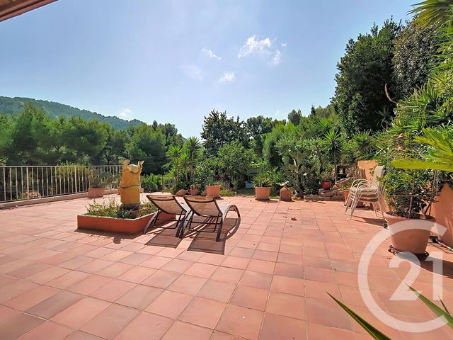 Maison &agrave; vendre - 9 pi&egrave;ces - 236 m2 - Marseille - 13009 - PROVENCE-ALPES-COTE-D-AZUR