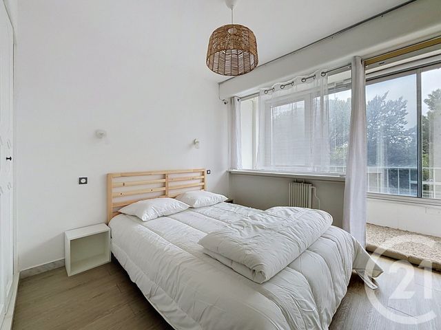 Appartement F3 &agrave; louer - 3 pi&egrave;ces - 54,24 m2 - Marseille - 13009 - PROVENCE-ALPES-COTE-D-AZUR