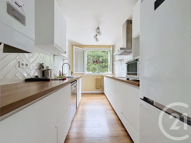 Appartement F3 &agrave; louer - 3 pi&egrave;ces - 54,24 m2 - Marseille - 13009 - PROVENCE-ALPES-COTE-D-AZUR