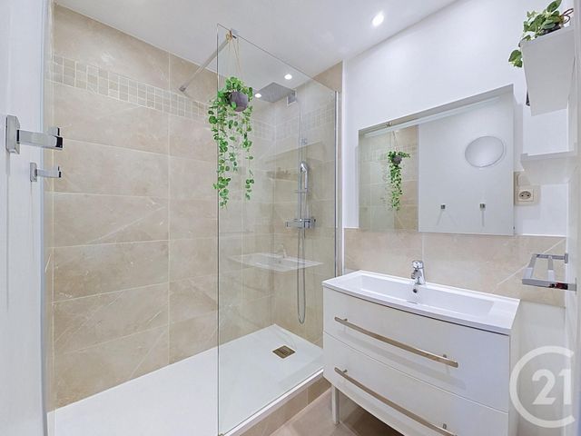 Appartement T3 &agrave; vendre - 3 pi&egrave;ces - 65,15 m2 - Marseille - 13008 - PROVENCE-ALPES-COTE-D-AZUR