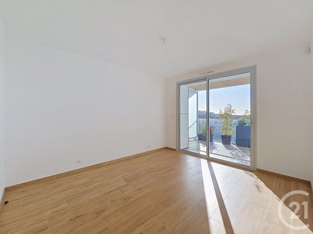Appartement T4 &agrave; vendre - 4 pi&egrave;ces - 118,40 m2 - Marseille - 13008 - PROVENCE-ALPES-COTE-D-AZUR