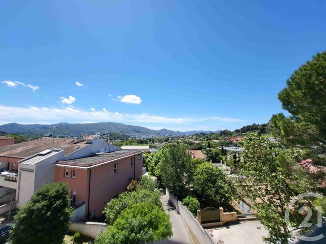 Appartement F4 &agrave; louer - 4 pi&egrave;ces - 70,69 m2 - Marseille - 13012 - PROVENCE-ALPES-COTE-D-AZUR