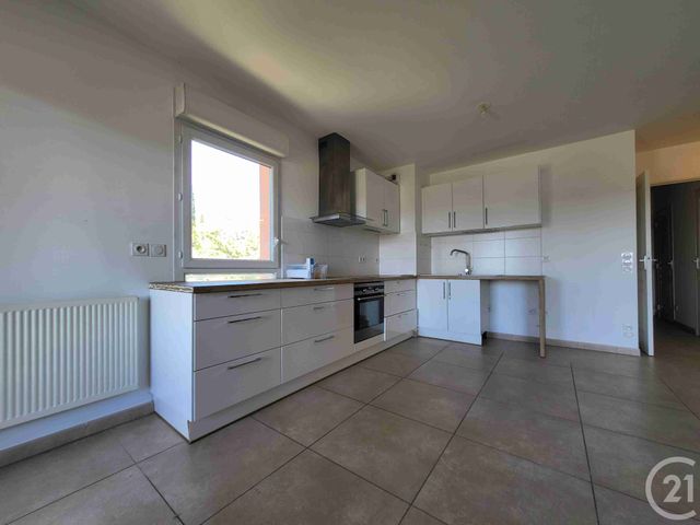 Appartement F4 &agrave; louer - 4 pi&egrave;ces - 70,69 m2 - Marseille - 13012 - PROVENCE-ALPES-COTE-D-AZUR