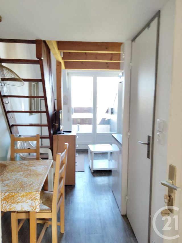 Appartement Duplex à louer - 2 pièces - 13,60 m2 - Arzon - 56 - BRETAGNE