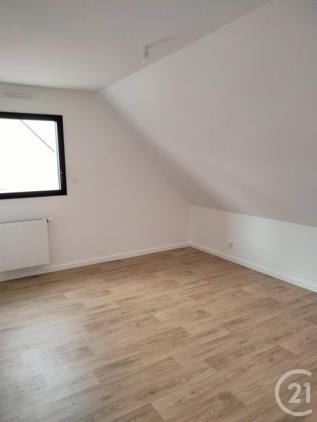 Maison &agrave; louer - 5 pi&egrave;ces - 122,38 m2 - Sarzeau - 56 - BRETAGNE