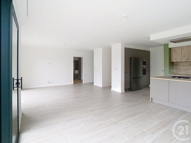 Maison &agrave; louer - 5 pi&egrave;ces - 122,38 m2 - Sarzeau - 56 - BRETAGNE