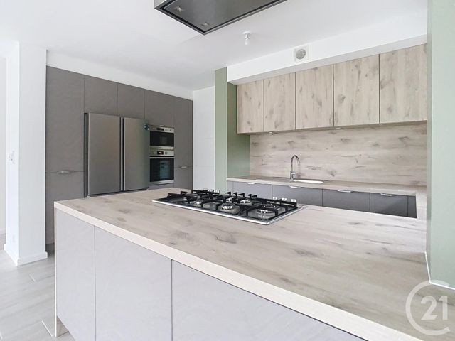 Maison &agrave; louer - 5 pi&egrave;ces - 122,38 m2 - Sarzeau - 56 - BRETAGNE