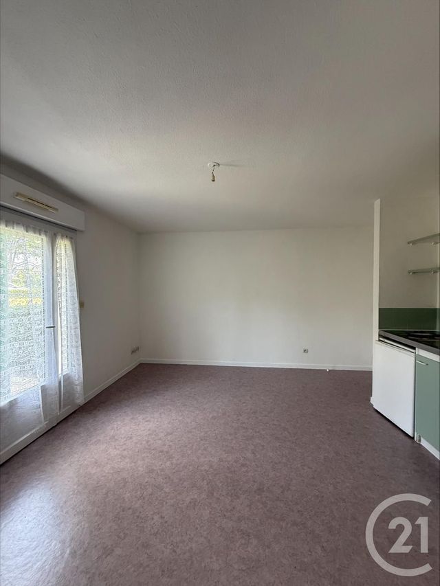 Appartement Studio à louer - 1 pièce - 21,25 m2 - Vannes - 56 - BRETAGNE