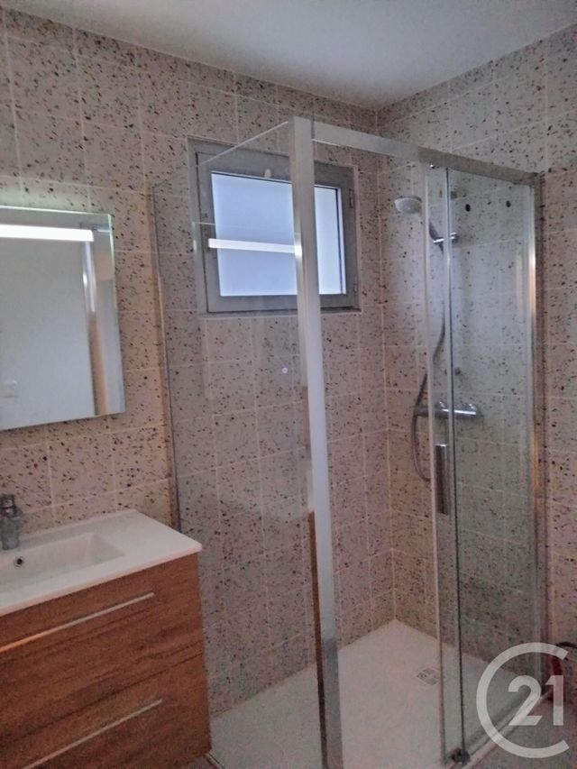 Appartement F2 &agrave; louer - 2 pi&egrave;ces - 41,52 m2 - Vannes - 56 - BRETAGNE