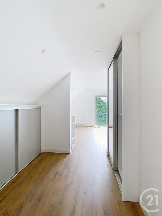 Maison &agrave; louer - 6 pi&egrave;ces - 239,71 m2 - Sarzeau - 56 - BRETAGNE