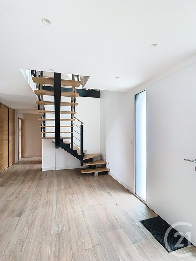 Maison &agrave; louer - 6 pi&egrave;ces - 239,71 m2 - Sarzeau - 56 - BRETAGNE