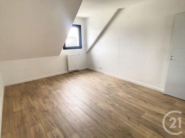 Maison &agrave; louer - 6 pi&egrave;ces - 116,20 m2 - Sarzeau - 56 - BRETAGNE