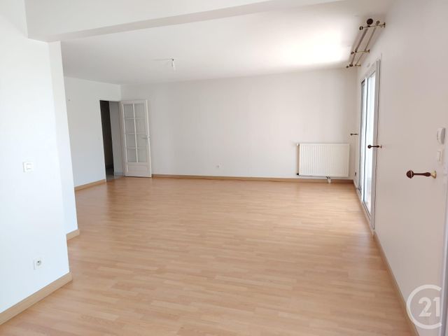 Appartement F3 &agrave; louer - 3 pi&egrave;ces - 81,37 m2 - Vannes - 56 - BRETAGNE