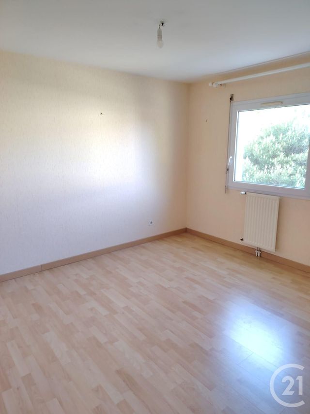 Appartement F3 &agrave; louer - 3 pi&egrave;ces - 81,37 m2 - Vannes - 56 - BRETAGNE