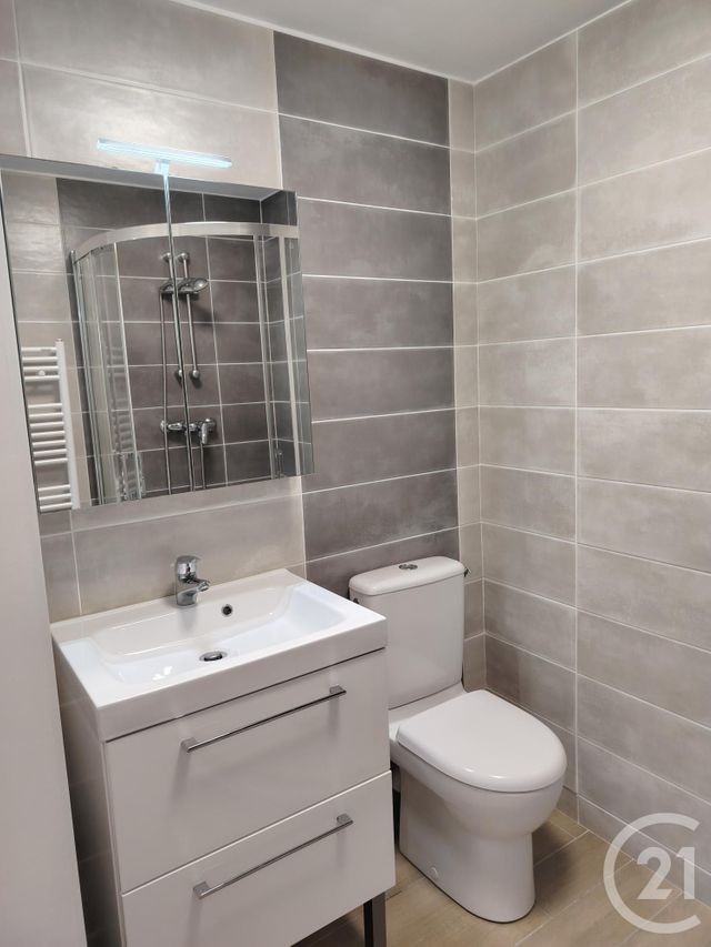 Appartement F1 &agrave; louer - 1 pi&egrave;ce - 21,30 m2 - Vannes - 56 - BRETAGNE