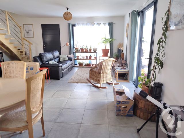 Maison &agrave; louer - 6 pi&egrave;ces - 112 m2 - Trefflean - 56 - BRETAGNE