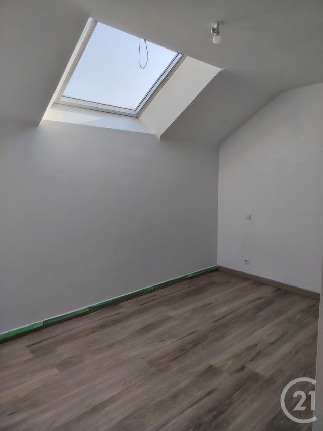 Maison &agrave; louer - 6 pi&egrave;ces - 117 m2 - Theix Noyalo - 56 - BRETAGNE