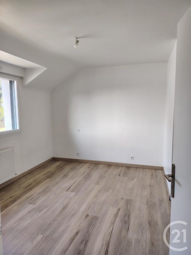 Maison &agrave; louer - 6 pi&egrave;ces - 117 m2 - Theix Noyalo - 56 - BRETAGNE