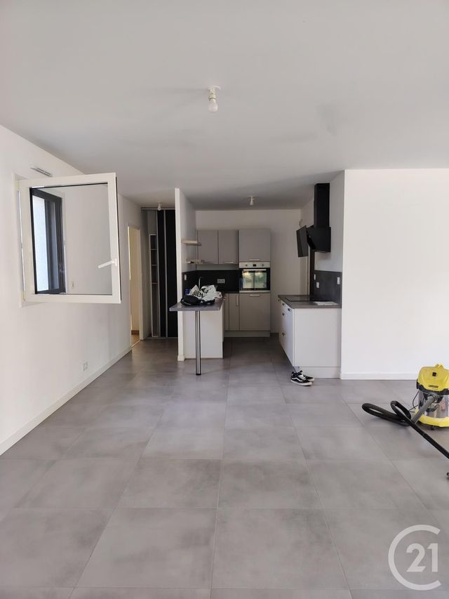 Maison &agrave; louer - 6 pi&egrave;ces - 117 m2 - Theix Noyalo - 56 - BRETAGNE