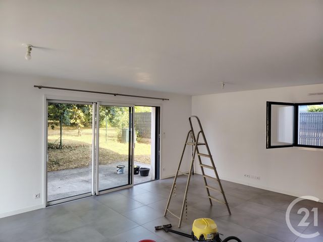 Maison &agrave; louer - 6 pi&egrave;ces - 117 m2 - Theix Noyalo - 56 - BRETAGNE