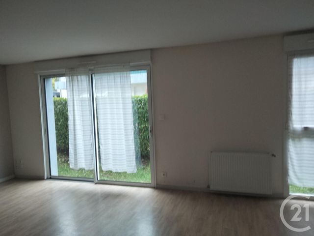 Appartement F1 &agrave; louer - 1 pi&egrave;ce - 32,56 m2 - Theix - 56 - BRETAGNE