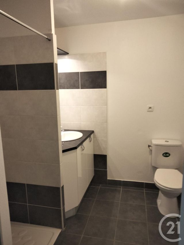 Appartement F1 &agrave; louer - 1 pi&egrave;ce - 32,56 m2 - Theix - 56 - BRETAGNE