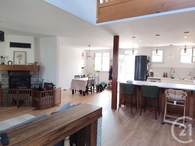 Maison &agrave; louer - 6 pi&egrave;ces - 140 m2 - Theix Noyalo - 56 - BRETAGNE