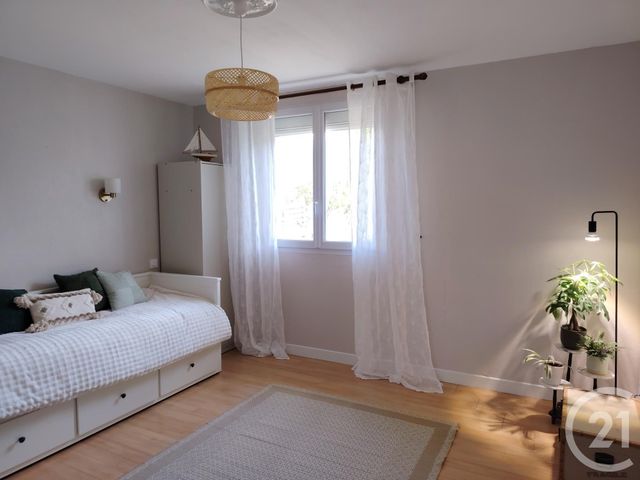 Maison &agrave; louer - 6 pi&egrave;ces - 140 m2 - Theix Noyalo - 56 - BRETAGNE
