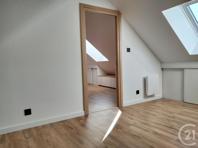 Maison &agrave; louer - 3 pi&egrave;ces - 45,50 m2 - St Gildas De Rhuys - 56 - BRETAGNE