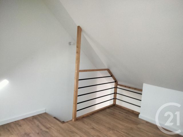 Maison &agrave; louer - 3 pi&egrave;ces - 45,50 m2 - St Gildas De Rhuys - 56 - BRETAGNE