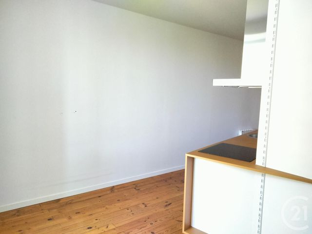 Appartement F1 &agrave; louer - 1 pi&egrave;ce - 25,68 m2 - Vannes - 56 - BRETAGNE