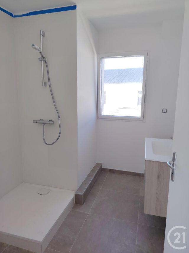 Maison &agrave; louer - 4 pi&egrave;ces - 86,30 m2 - Trefflean - 56 - BRETAGNE
