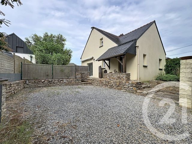 Maison 5 pièces 107 m² · à Saint-Armel · 107 m² · 1 100 €/mois