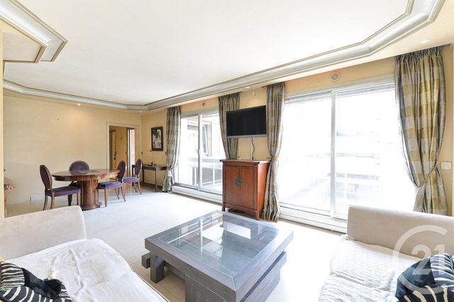 Appartement F2 &agrave; vendre - 2 pi&egrave;ces - 63 m2 - Paris - 75008 - ILE-DE-FRANCE