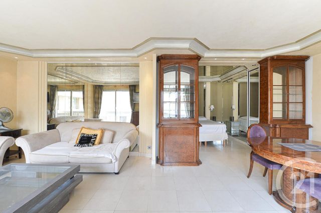 Appartement F2 &agrave; vendre - 2 pi&egrave;ces - 63 m2 - Paris - 75008 - ILE-DE-FRANCE