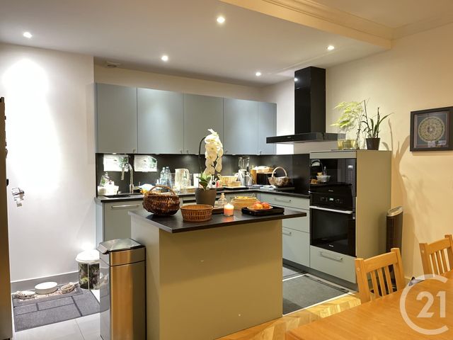 Appartement F4 à vendre - 4 pièces - 90,02 m2 - Paris - 75008 - ILE-DE-FRANCE