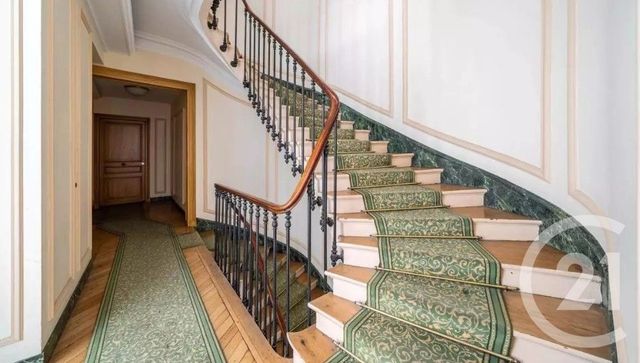 Appartement F2 &agrave; vendre - 2 pi&egrave;ces - 56,70 m2 - Paris - 75008 - ILE-DE-FRANCE