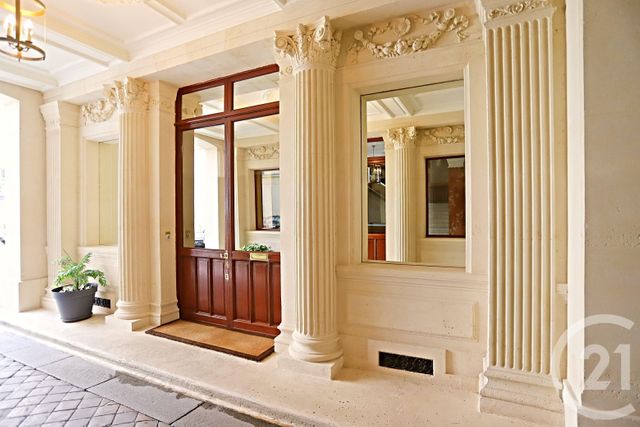 Appartement F3 &agrave; vendre - 3 pi&egrave;ces - 64 m2 - Paris - 75008 - ILE-DE-FRANCE