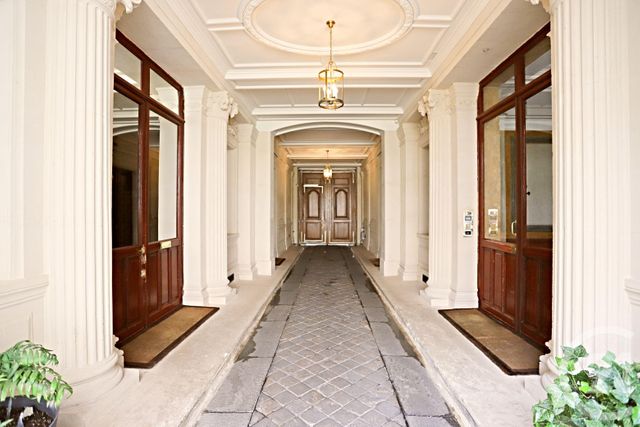 Appartement F3 &agrave; vendre - 3 pi&egrave;ces - 64 m2 - Paris - 75008 - ILE-DE-FRANCE