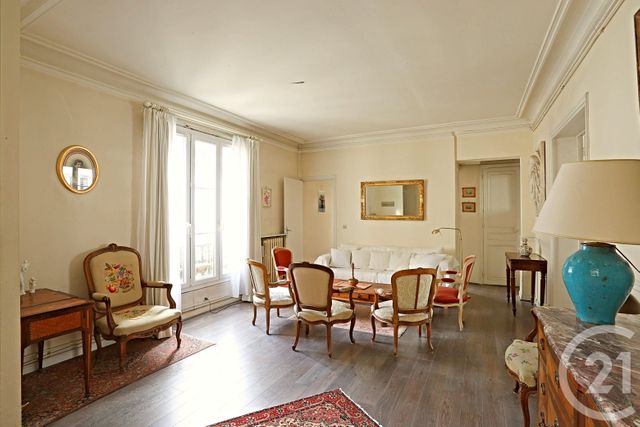 Appartement F4 à vendre - 4 pièces - 72 m2 - Paris - 75017 - ILE-DE-FRANCE