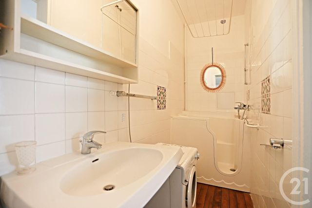 Appartement F4 à vendre - 4 pièces - 72 m2 - Paris - 75017 - ILE-DE-FRANCE