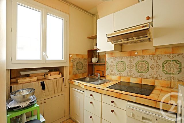 Appartement F4 à vendre - 4 pièces - 72 m2 - Paris - 75017 - ILE-DE-FRANCE