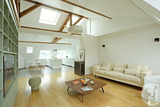 Appartement F4 &agrave; louer - 4 pi&egrave;ces - 122,80 m2 - Paris - 75008 - ILE-DE-FRANCE