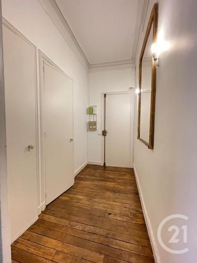 Appartement F2 &agrave; louer - 2 pi&egrave;ces - 40,50 m2 - Paris - 75008 - ILE-DE-FRANCE