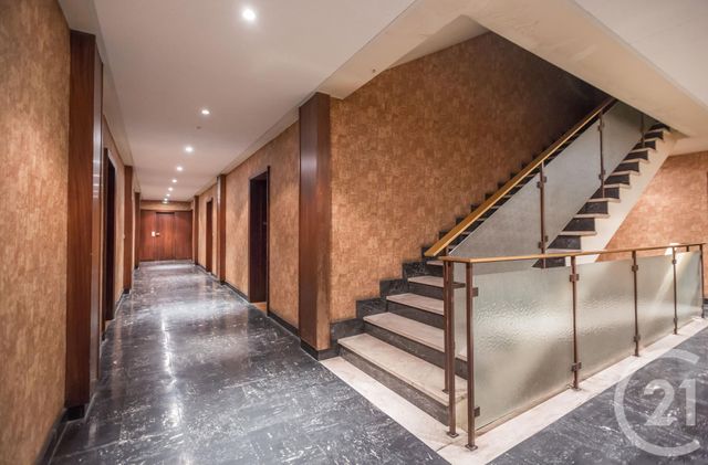 Appartement Studio &agrave; louer - 1 pi&egrave;ce - 36,46 m2 - Paris - 75008 - ILE-DE-FRANCE