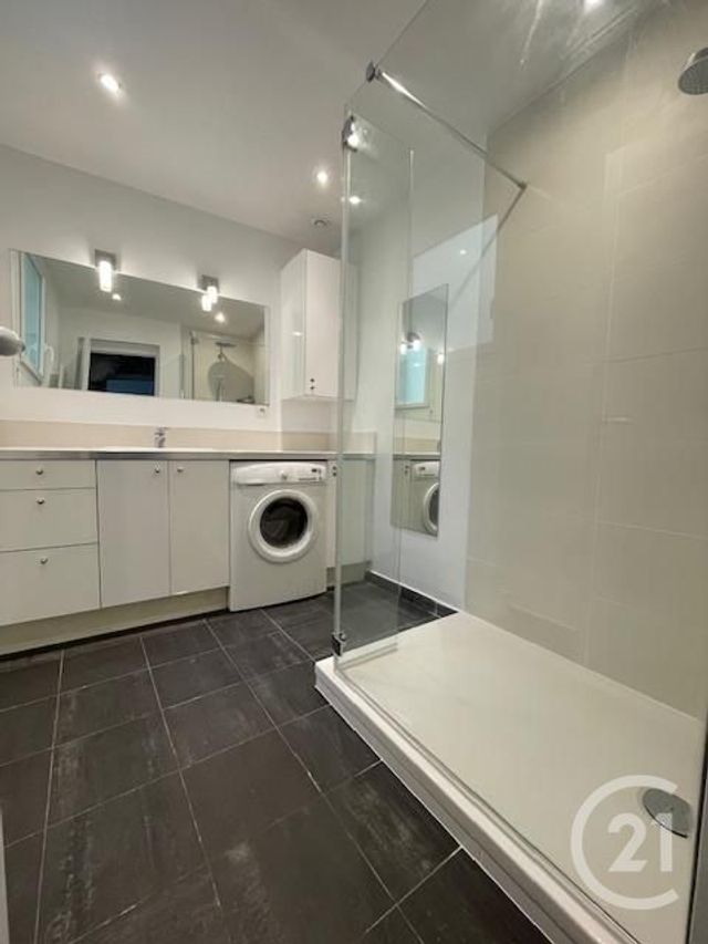 Appartement F2 &agrave; louer - 2 pi&egrave;ces - 45,17 m2 - Paris - 75017 - ILE-DE-FRANCE